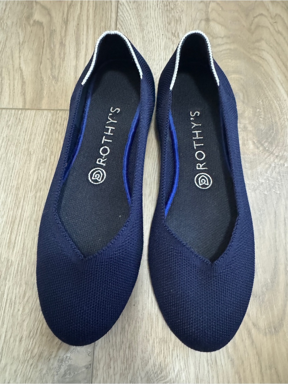 ROTHY'S Women's Navy with White Trim Ballet Flat Sz. 8.5 - Picture 6 of 14